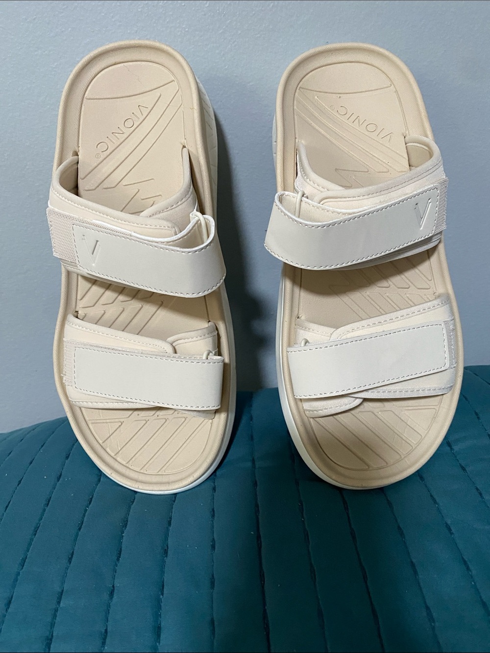 Vionic Cream Adjustable Double-Strap Slide Sandals unisex